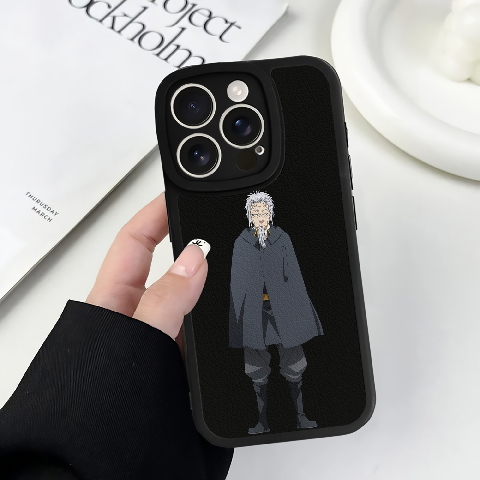 （画像用） 転スラ Regarding Reincarnated to Slime 【iPhone 16シリーズ対応】シリコンスマホケース（レザー調） 材質：シリコン